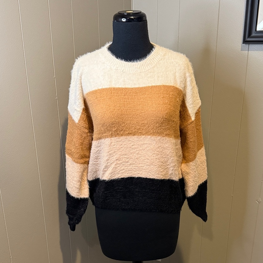 B8 Princess Polly Women’s XS/S Striped Sweater